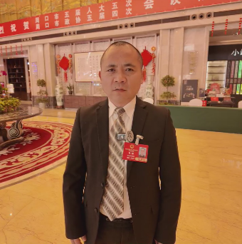 讓每個孩子身上有汗，眼里有光，一生向陽